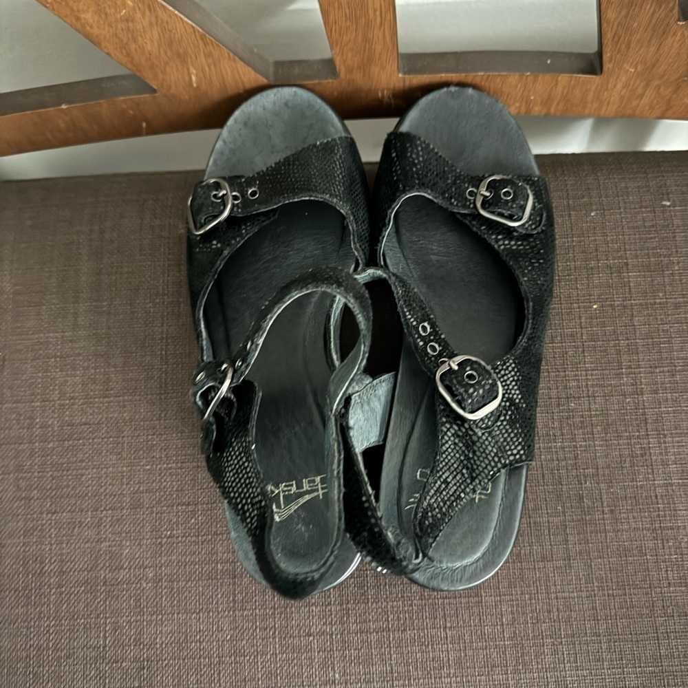 Dansko June Platform Sandals Size 36 (US) Black Lizard Leather Buckle - Picture 6 of 16
